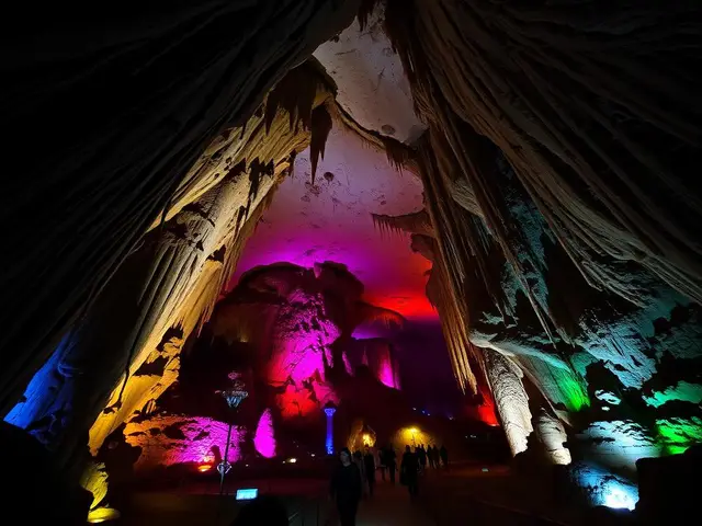 Borra Caves Day Trip